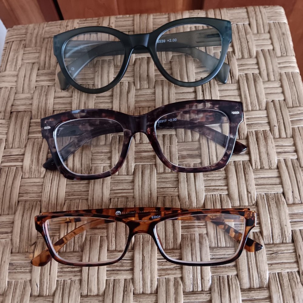 set of 3 bifocal readers